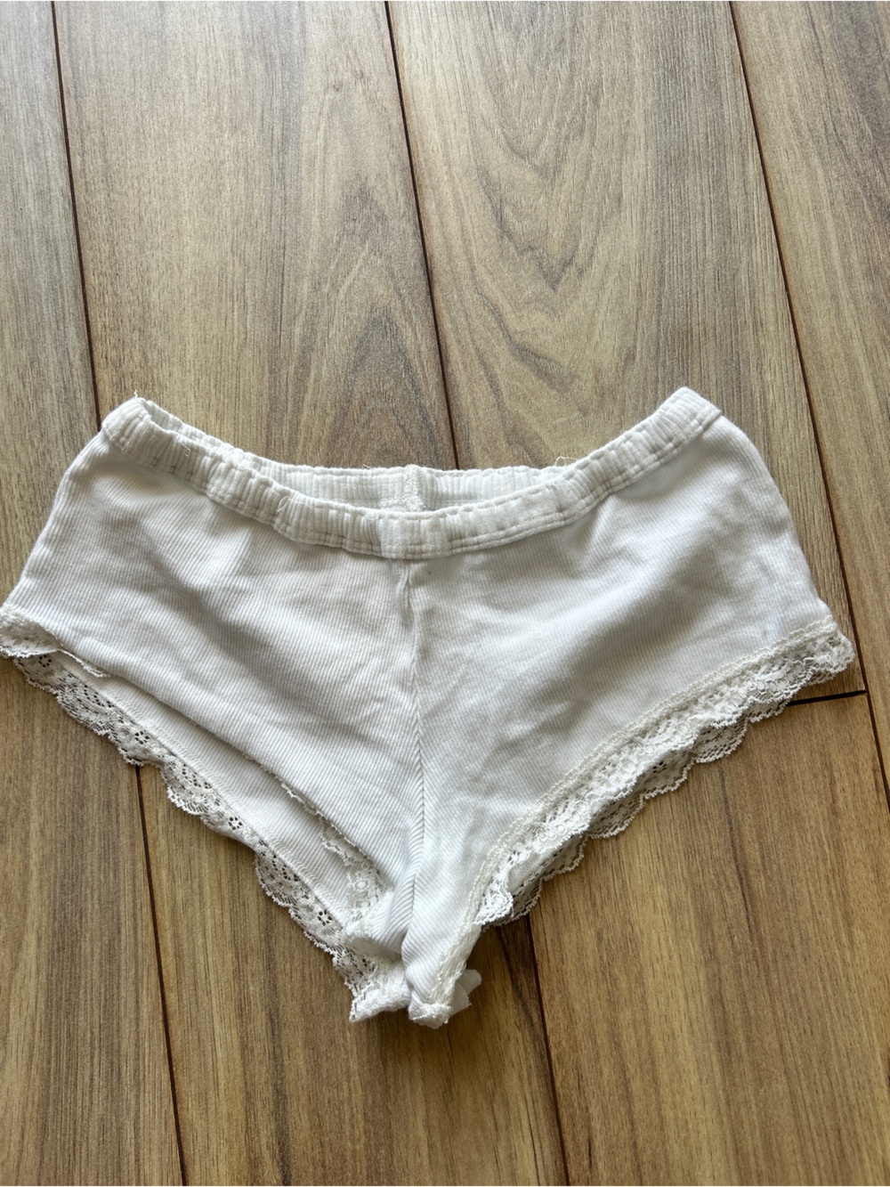 Brandy Melville Cream Lace-Trim Cotton Shortie Shorts
